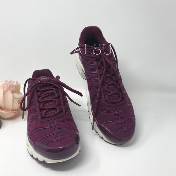Nike Air Max Plus TN Bordeaux Summit W AUTHENTIC - Picture 3 of 8